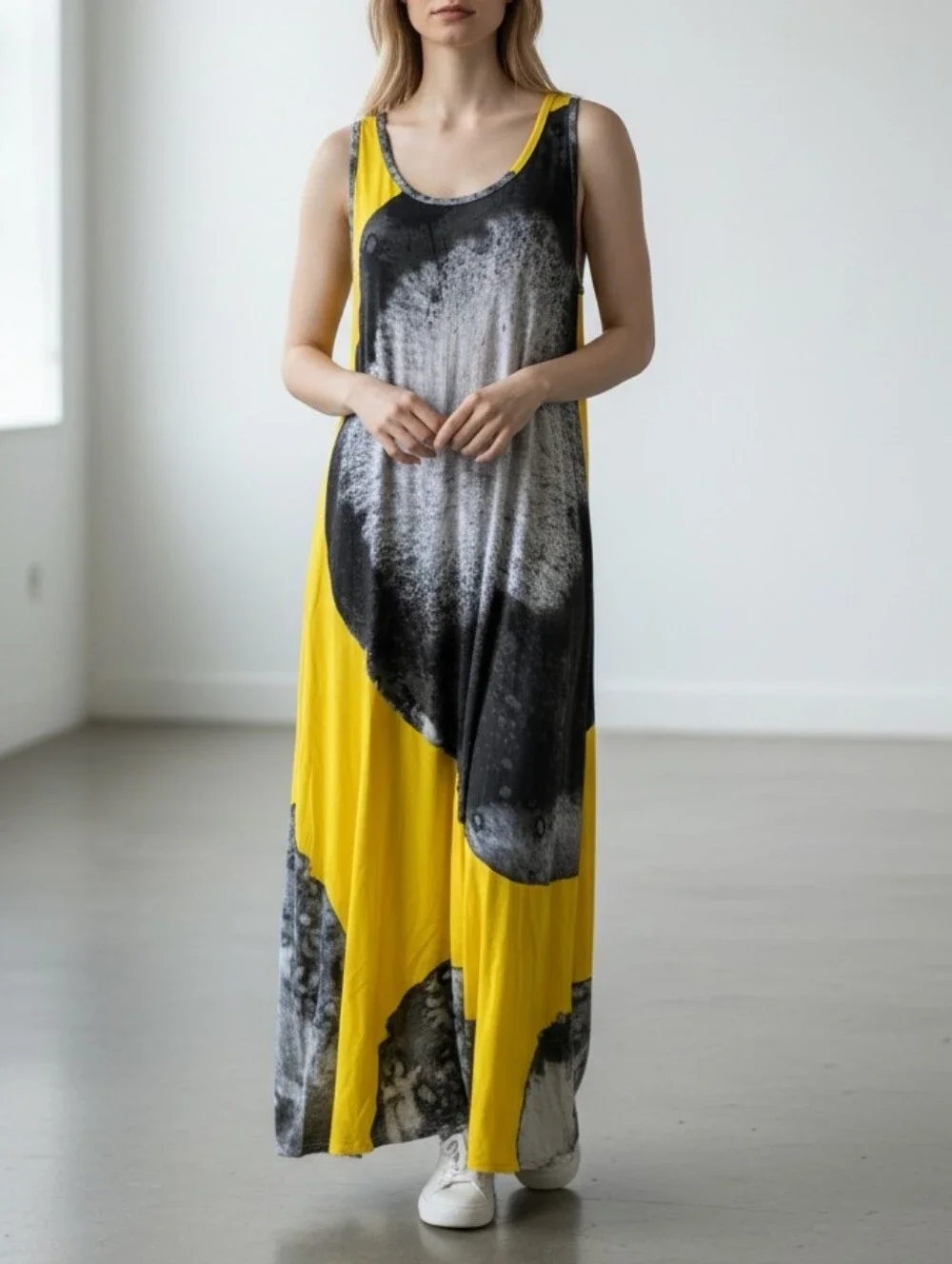 Sleeveless Yellow & Gray Graphic Maxi Dress - Picture 1 of 7